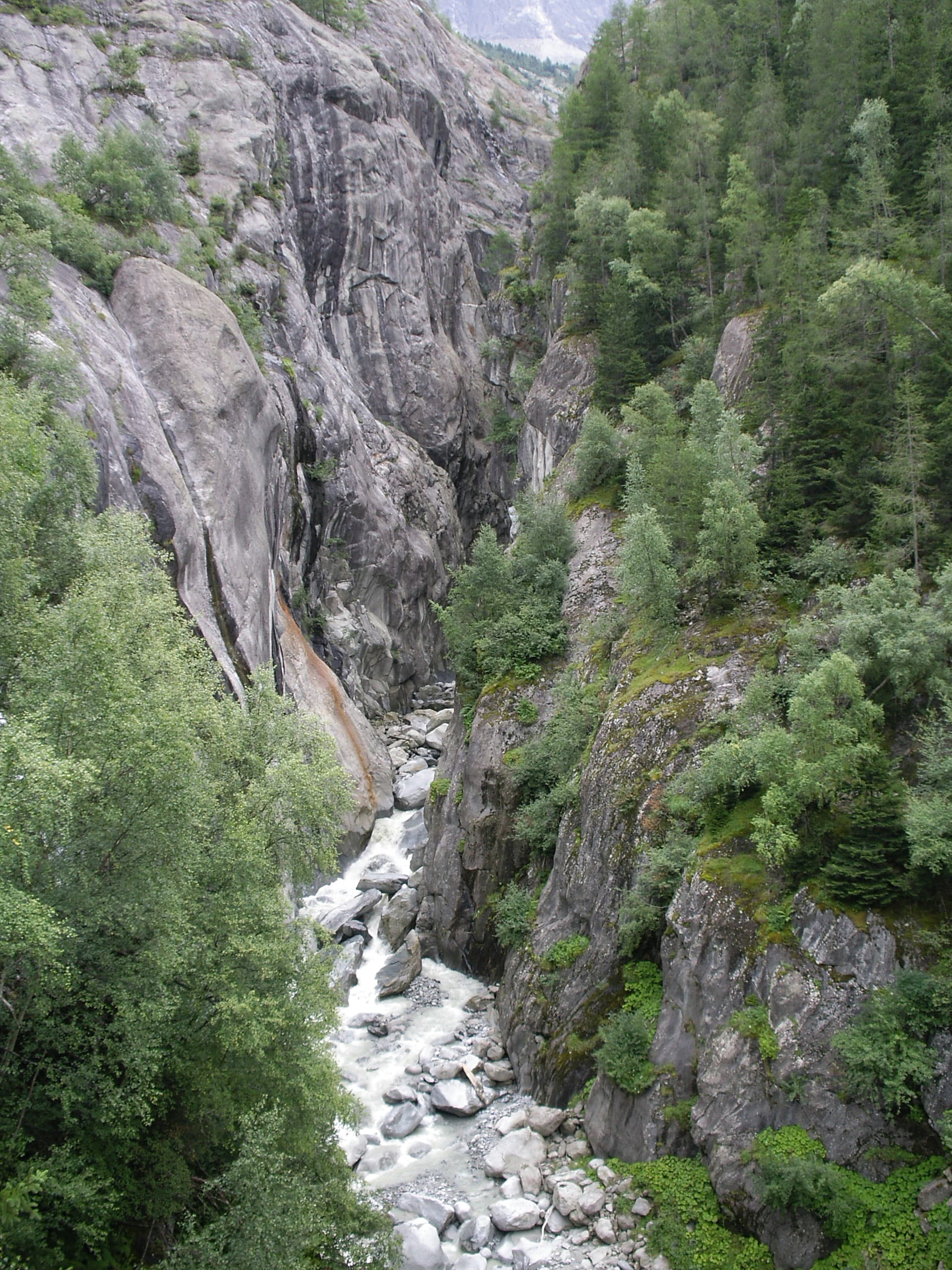 Les gorges de l'Arveyron, randonnée et cascade Chamonix